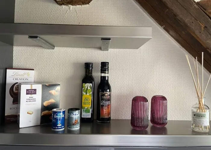 Apartament Au Coeur De 8e
