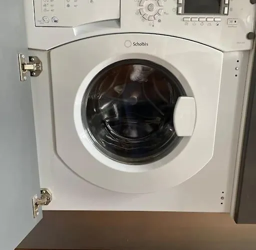 Au Coeur De 8e Apartament *