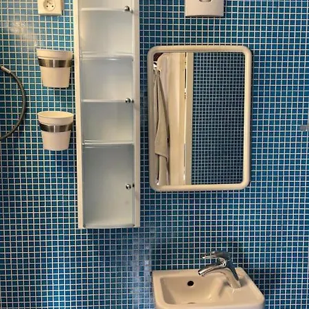 Au Coeur De 8e Apartmán
